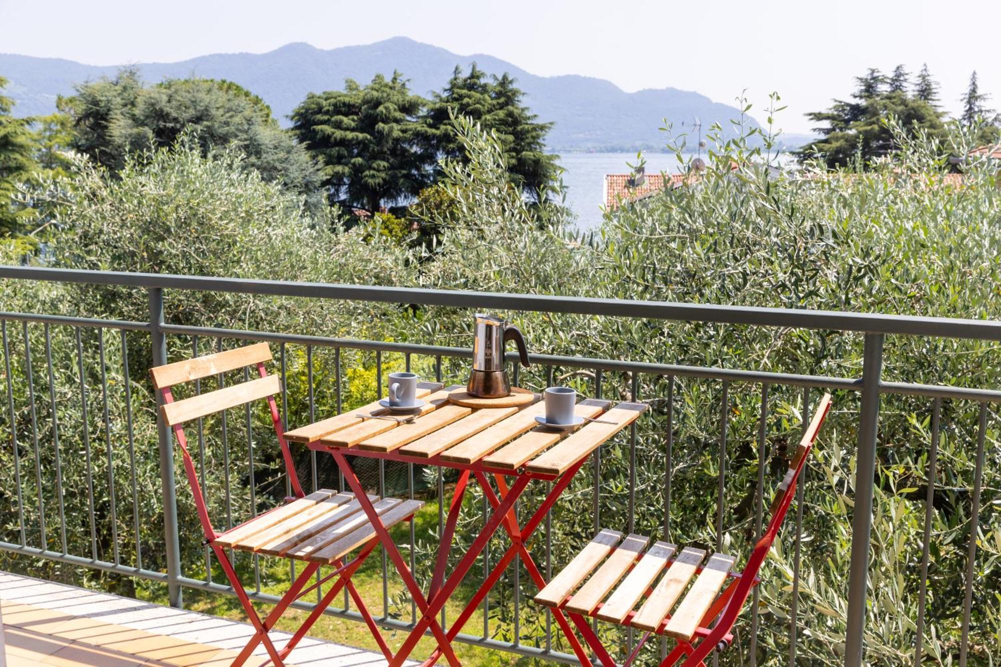 Iseolakerental - L'Uliveto Di Bea Predore Exterior photo